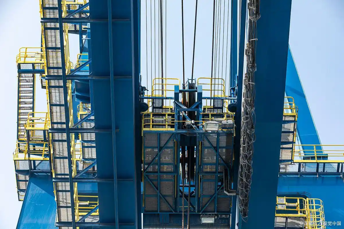 液压升降货梯说明书_液压操作梯升降货架图片_液压升降货梯如何操作